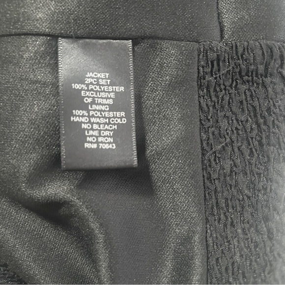 Jessica Howard Women Petite 10P Black 2 Piece Dress Matching Embellished Jacket - Picture 10 of 15